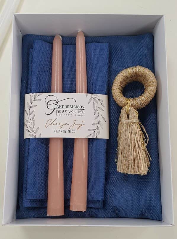 מארז מתנה רנר זוגי נטורל כחול ולנטיין דיי