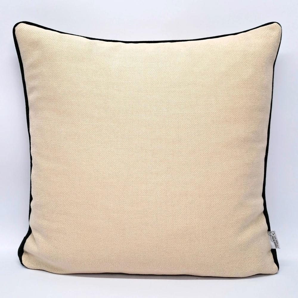 כרית נוי לסלון סופיה שמנת עם קדר ירוק