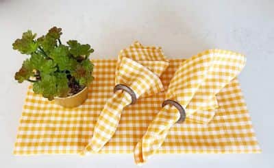 רנר פפיטה צהוב +זוג מפיות תואם