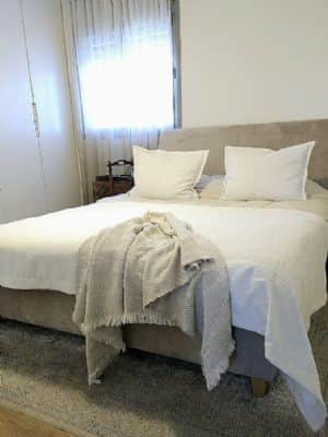 סט למיטה פוג'י כיסוי מיטה +2 כריות 50*70