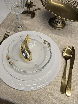 רנר לשולחן אמנדה גרג'