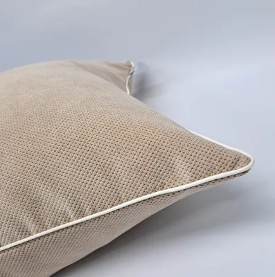 כרית נוי לספה סופיה קדר לבן