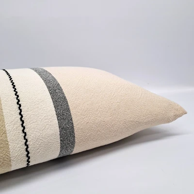 כרית נוי לסלון כותנה גיברלטר