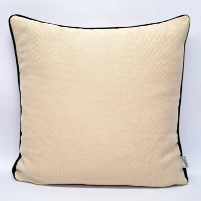 כרית נוי לסלון סופיה שמנת עם קדר ירוק