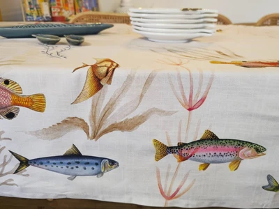 מפת שולחן דגם דגים