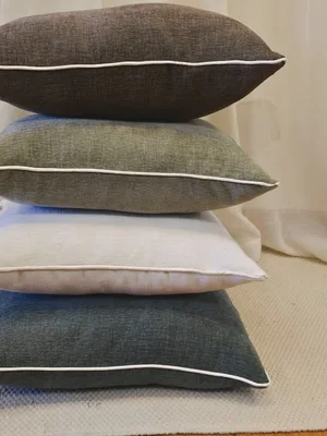 סט רביעית כריות סוליד בקסטר גוון אחיד כולל קדר