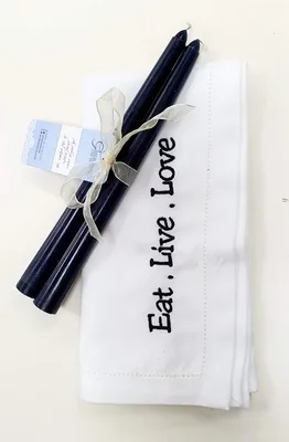 מפית פרימיום עם רקמה