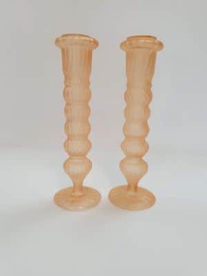 זוג פמוטי זכוכית במראה מט מחספס גוון פודרה גובה :24 ס"מ